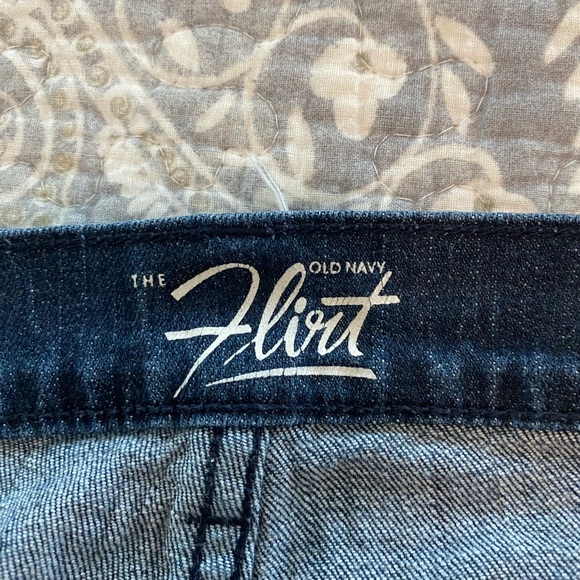 Old navy flirt flare leg jeans size 16 long - Picture 4 of 5